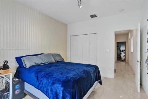 Casa en venta en Aventura, Florida, 3 dormitorios, 185.8 m2 № 1970766 - foto 16