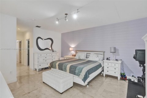 Casa en venta en Aventura, Florida, 3 dormitorios, 185.8 m2 № 1970766 - foto 15