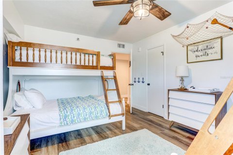 Condominio en venta en Redington Beach, Florida, 4 dormitorios, 170.48 m2 № 2108968 - foto 27