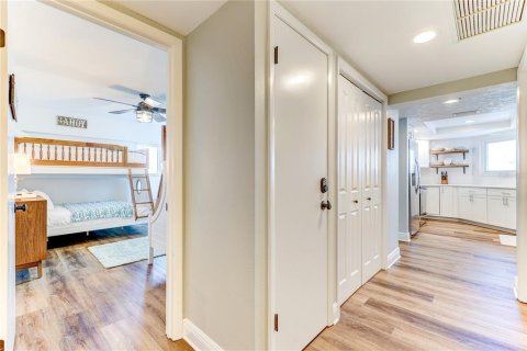 Condominio en venta en Redington Beach, Florida, 4 dormitorios, 170.48 m2 № 2108968 - foto 23