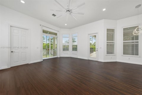 Casa en alquiler en Port St. Lucie, Florida, 4 dormitorios, 301.37 m2 № 2428332 - foto 9