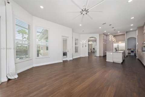 Casa en alquiler en Port St. Lucie, Florida, 4 dormitorios, 301.37 m2 № 2428332 - foto 8