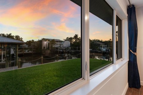 House in Palmetto, Florida 3 bedrooms, 214.23 sq.m. № 1648752 - photo 24