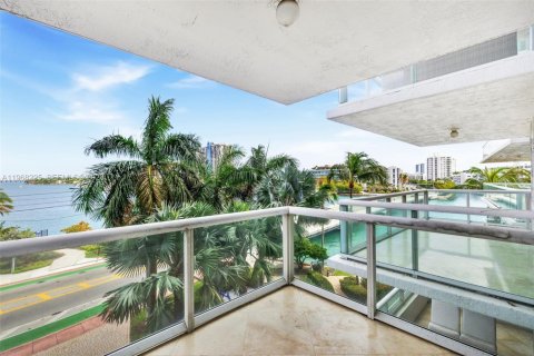 Condominio en venta en Miami Beach, Florida, 2 dormitorios, 135.92 m2 № 2029358 - foto 29