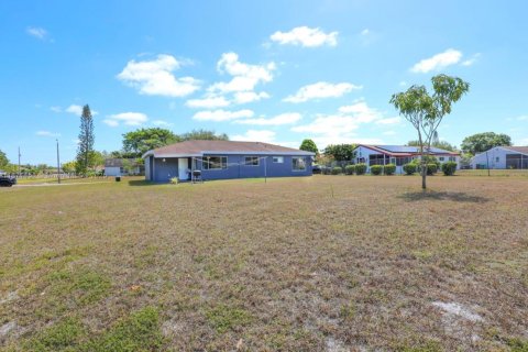 Купить виллу или дом в Порт-Сент-Луси, Флорида 3 спальни, 109.25м2, № 1927076 - фото 22