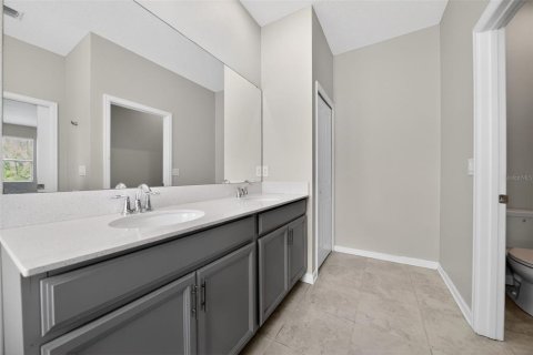 Condo in Davenport, Florida, 3 bedrooms № 2209469 - photo 25