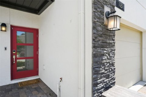 Condo in Davenport, Florida, 3 bedrooms № 2209469 - photo 3