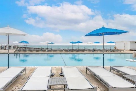 Copropriété à vendre à Sunny Isles Beach, Floride: 38.09 m2 № 1848984 - photo 22