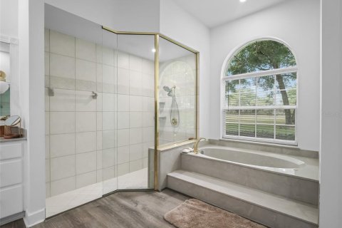 Villa ou maison à louer à Ocala, Floride: 4 chambres, 297.29 m2 № 1246959 - photo 10