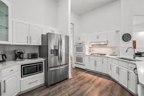 Villa ou maison à louer à Ocala, Floride: 4 chambres, 297.29 m2 № 1246959 - photo 24