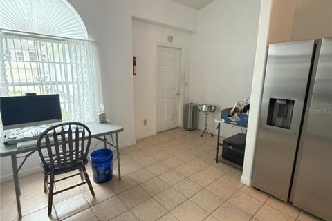 House in Palm Coast, Florida 3 bedrooms, 141.4 sq.m. № 1584693 - photo 12