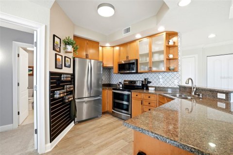 Copropriété à vendre à Saint Petersburg, Floride: 2 chambres, 152.36 m2 № 2218223 - photo 12