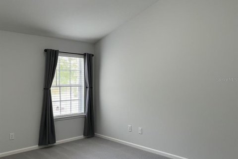 Condo in Orange Park, Florida, 1 bedroom  № 1750082 - photo 13