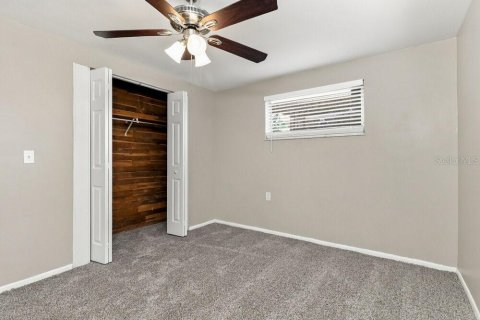 Villa ou maison à louer à Holiday, Floride: 2 chambres, 84.73 m2 № 2389443 - photo 10