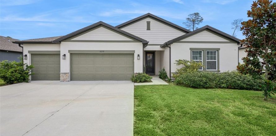 House in HAMPTON OAKS in Deltona, Florida 4 bedrooms, 250 sq.m. № 2284592