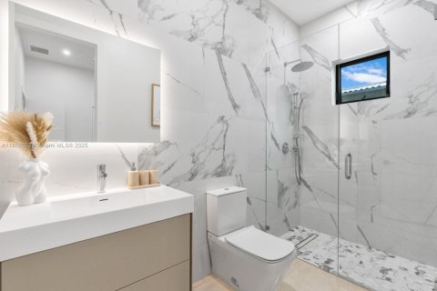 Купить виллу или дом в Майами, Флорида 6 спален, 446.49м2, № 2013875 - фото 26