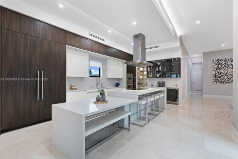 Купить виллу или дом в Майами, Флорида 6 спален, 446.49м2, № 2013875 - фото 8