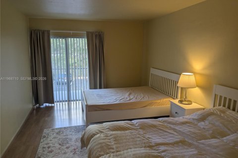 Condominio en alquiler en Miami, Florida, 2 dormitorios, 92.72 m2 № 2030983 - foto 10