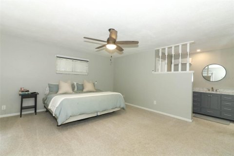 House in Orlando, Florida 4 bedrooms, 206.06 sq.m. № 1789217 - photo 14