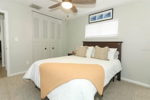 House in Orlando, Florida 4 bedrooms, 206.06 sq.m. № 1789217 - photo 25