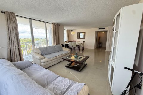 Купить кондоминиум в Авентура, Флорида 2 спальни, 149.11м2, № 1760951 - фото 3