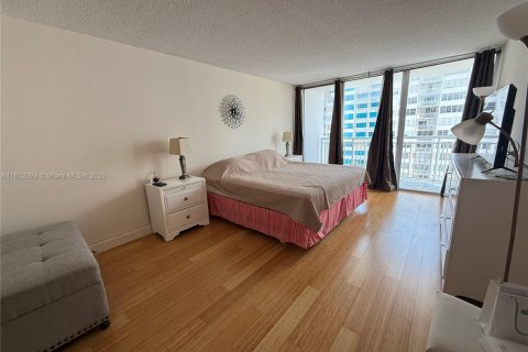 Купить кондоминиум в Авентура, Флорида 2 спальни, 149.11м2, № 1760951 - фото 9