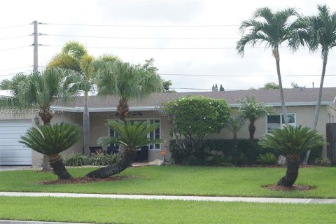 Villa ou maison à Margate, Floride 3 chambres, 134.89 m2 № 2249035