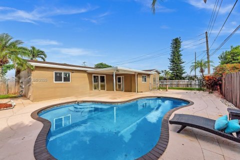 Villa ou maison à vendre à Margate, Floride: 3 chambres, 134.89 m2 № 2249035 - photo 20