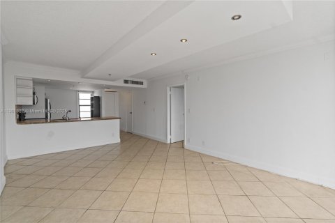 Condo in Aventura, Florida, 1 bedroom  № 1953416 - photo 14