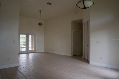 Casa en alquiler en Port Orange, Florida, 4 dormitorios, 240.34 m2 № 1904528 - foto 7
