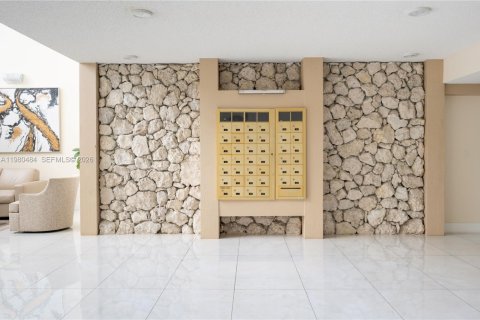 Купить кондоминиум в Уэстон, Флорида 2 спальни, 114.73м2, № 2044054 - фото 26