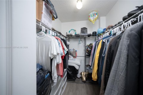 Купить кондоминиум в Уэстон, Флорида 2 спальни, 114.73м2, № 2044054 - фото 19