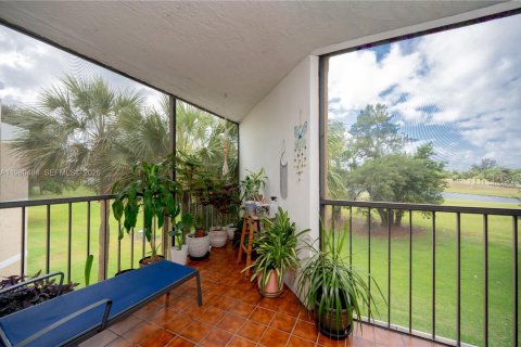 Купить кондоминиум в Уэстон, Флорида 2 спальни, 114.73м2, № 2044054 - фото 20