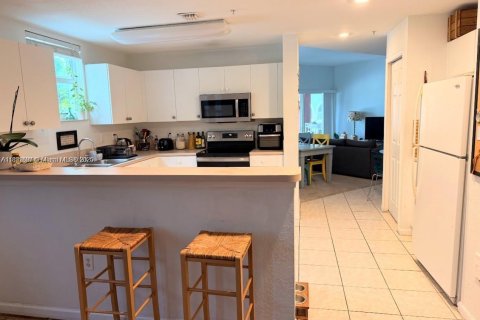 Copropriété à vendre à Doral, Floride: 3 chambres, 146.51 m2 № 1944740 - photo 9