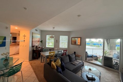 Copropriété à vendre à Doral, Floride: 3 chambres, 146.51 m2 № 1944740 - photo 2