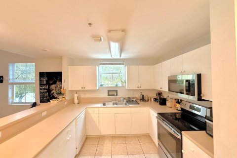 Copropriété à vendre à Doral, Floride: 3 chambres, 146.51 m2 № 1944740 - photo 7