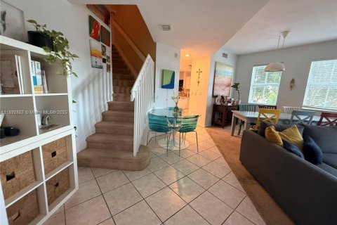 Copropriété à vendre à Doral, Floride: 3 chambres, 146.51 m2 № 1944740 - photo 4