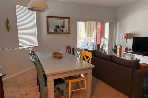 Copropriété à vendre à Doral, Floride: 3 chambres, 146.51 m2 № 1944740 - photo 6