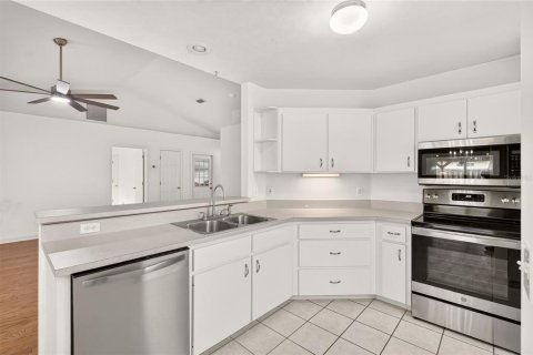 Villa ou maison à vendre à Alachua, Floride: 3 chambres, 123.37 m2 № 2410041 - photo 2