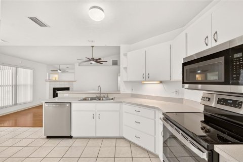 Villa ou maison à vendre à Alachua, Floride: 3 chambres, 123.37 m2 № 2410041 - photo 18
