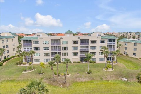 Condo in New Smyrna Beach, Florida, 3 bedrooms  № 1680051 - photo 5