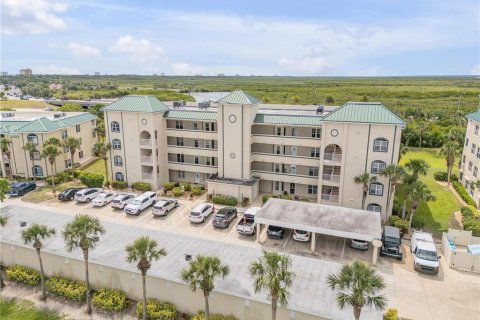 Condo in New Smyrna Beach, Florida, 3 bedrooms  № 1680051 - photo 6