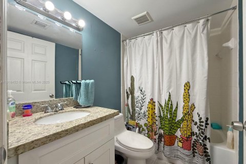 Condo in Cutler Bay, Florida, 3 bedrooms  № 1775950 - photo 8