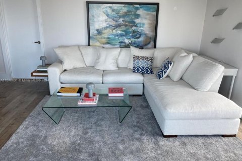 Appartement à louer à Miami Beach, Floride: 2 chambres, 104.98 m2 № 1709978 - photo 2
