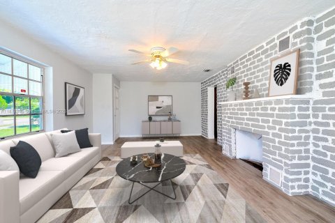Casa en alquiler en Miramar, Florida, 3 dormitorios, 139.35 m2 № 1923989 - foto 2