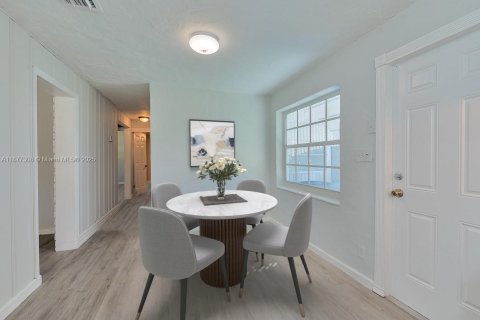 Casa en alquiler en Miramar, Florida, 3 dormitorios, 139.35 m2 № 1923989 - foto 5