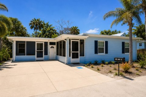 Commercial property in St. Lucie, Florida 149.29 sq.m. № 2178909