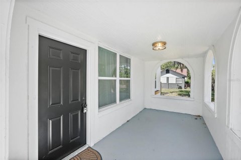 Casa en venta en Saint Petersburg, Florida, 5 dormitorios, 189.33 m2 № 1919902 - foto 3