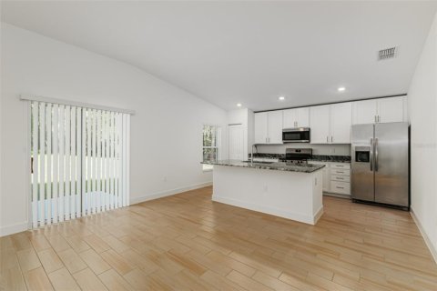 Villa ou maison à vendre à Winter Haven, Floride: 3 chambres, 136.29 m2 № 2223607 - photo 5