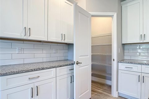 Casa en venta en North Port, Florida, 4 dormitorios, 184.88 m2 № 1851563 - foto 5